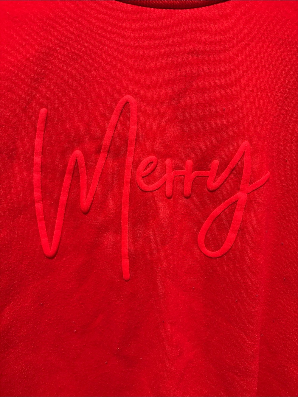 SHEIN Red Crewneck Sweatshirt with "Merry" Script